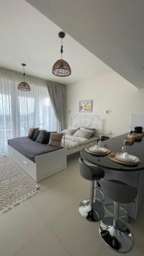 The Nest Elegant Residence Studio